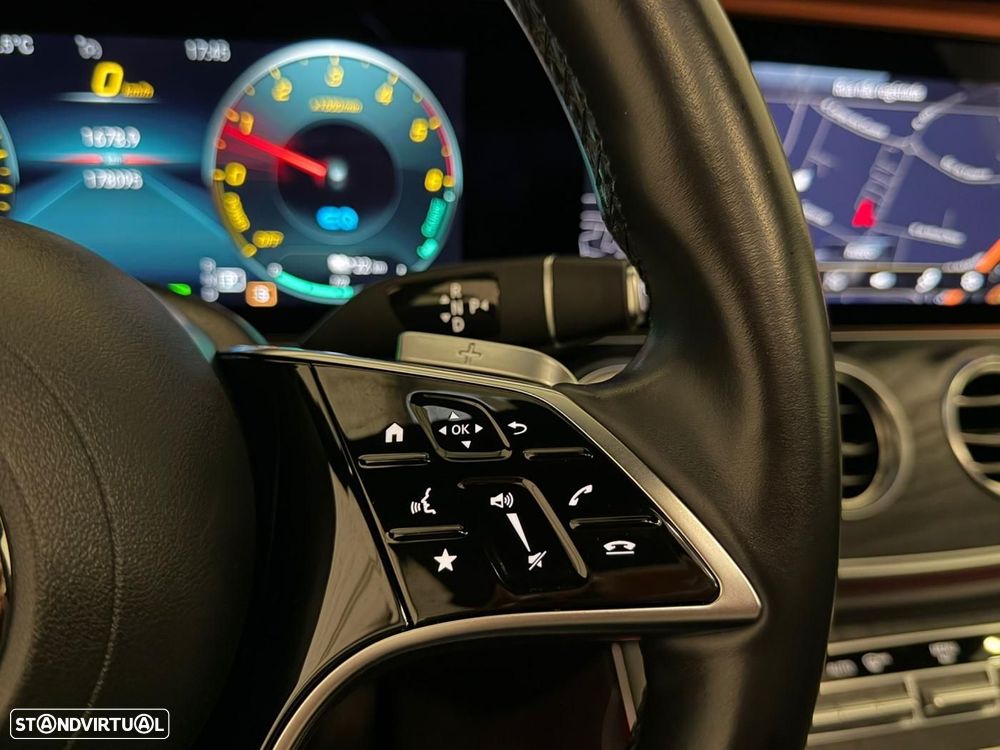 Mercedes-Benz E 300 de Avantgarde 4Matic - 18