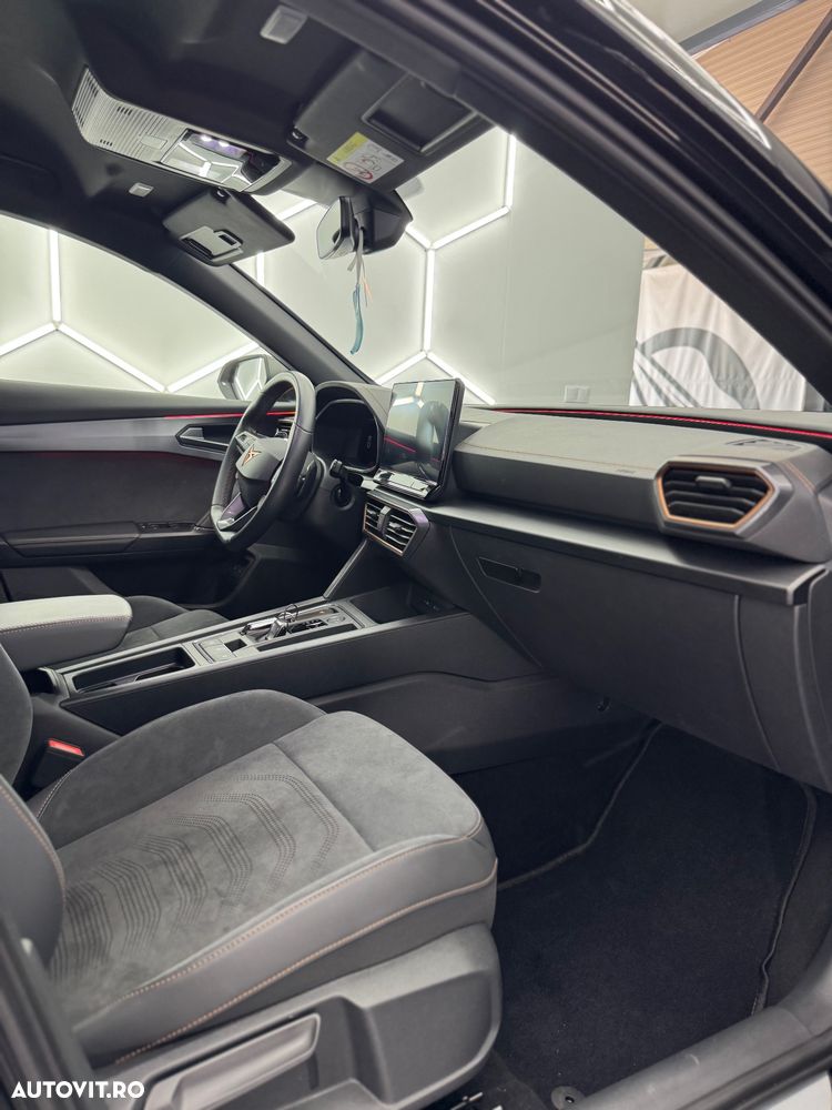 Cupra Formentor VZ 1.4 e-Hybrid DSG Tribe Edition - 25