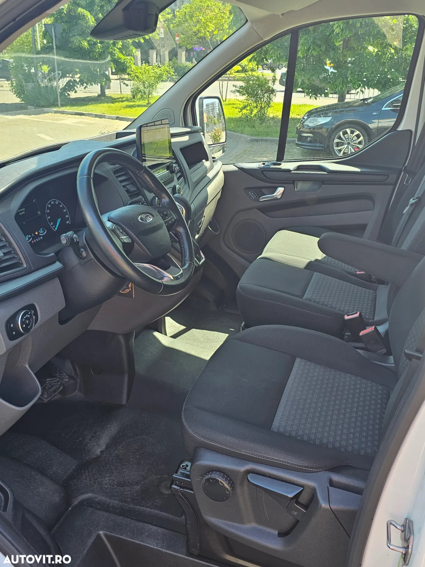 Ford Transit Custom - 8