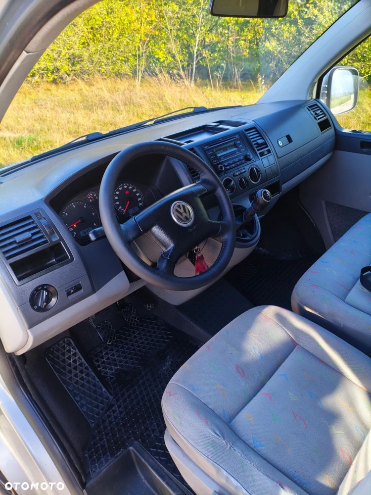Volkswagen Transporter - 19