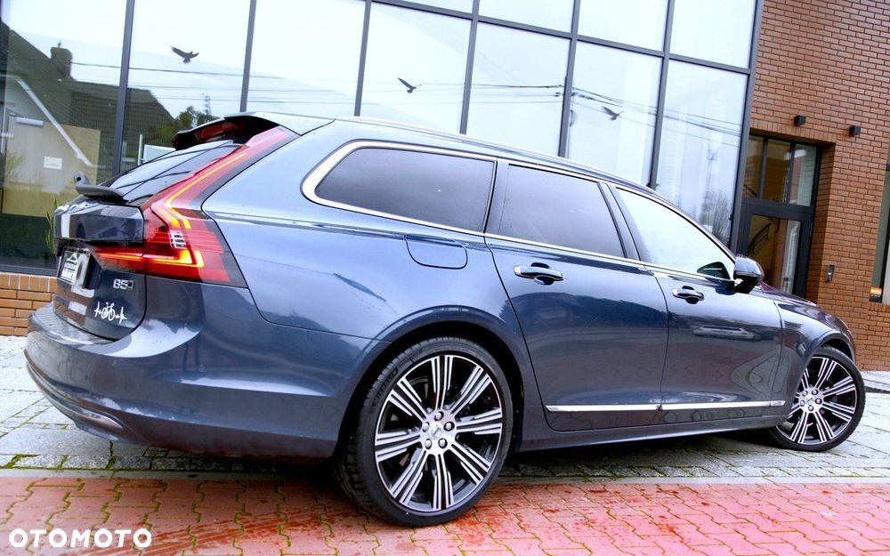 Volvo V90 D5 SCR AWD Momentum Pro - 29