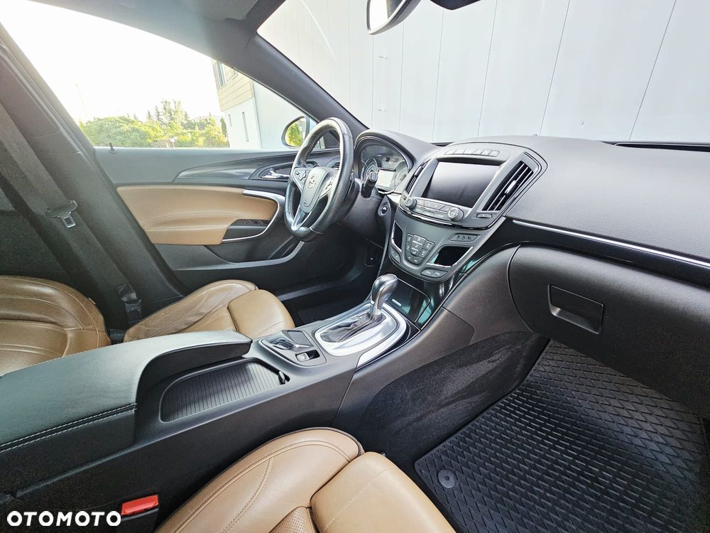 Opel Insignia 2.0 Bi Turbo CDTI 4x4 - 19