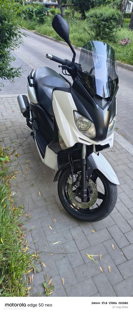 Yamaha X-max - 8