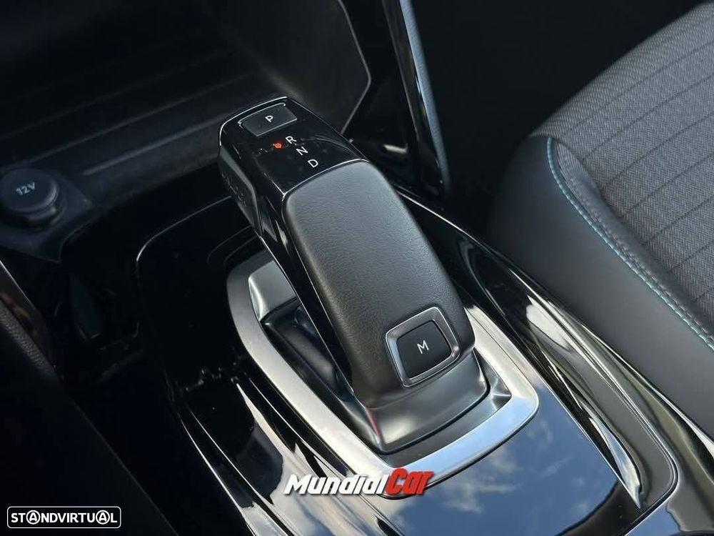 Peugeot 2008 1.5 BlueHDi Allure Pack EAT8 - 10