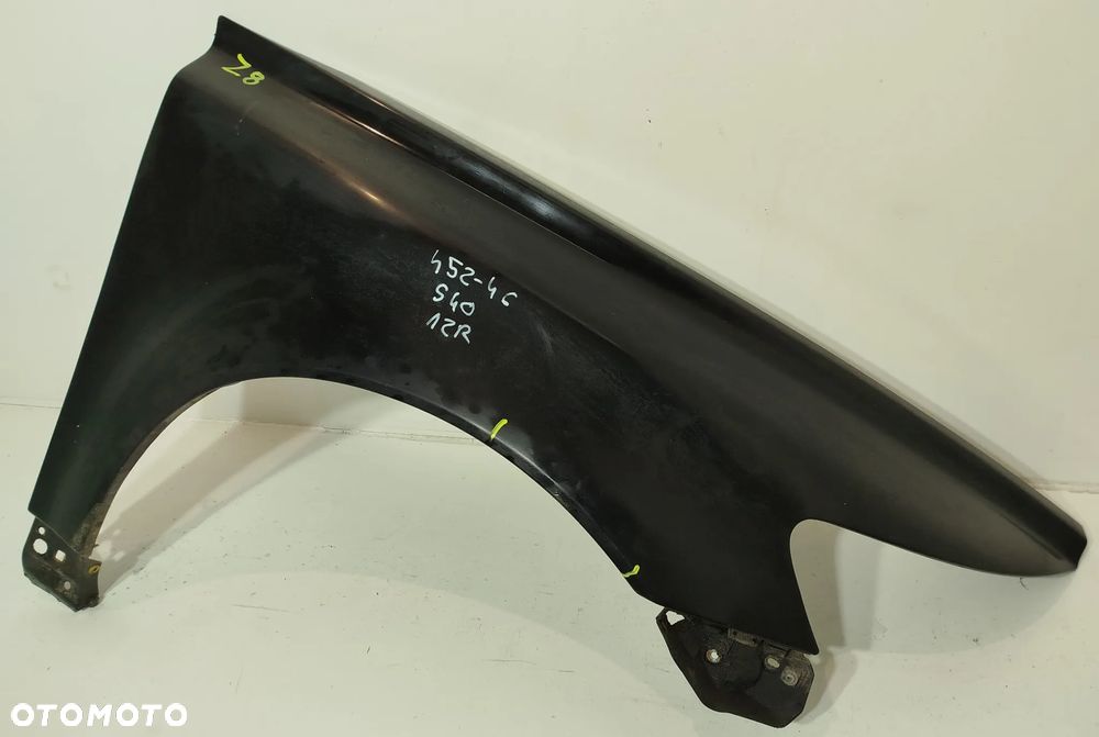 błotnik prawy przód przedni VOLVO S40 II V50 04-08 452/46 - 3