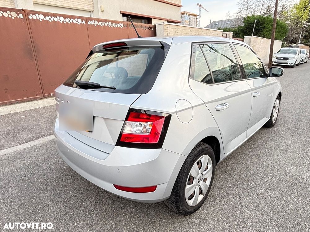 Skoda Fabia - 3