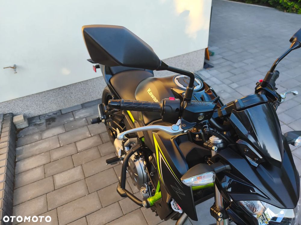 Kawasaki Z 650 - 8