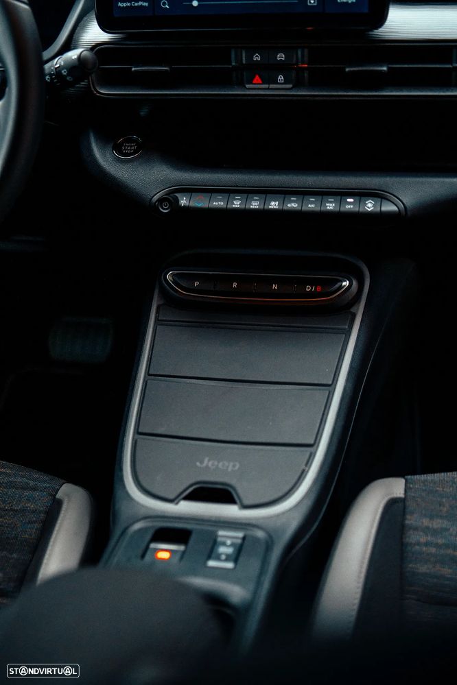 Jeep Avenger 54 kWh Altitude - 19