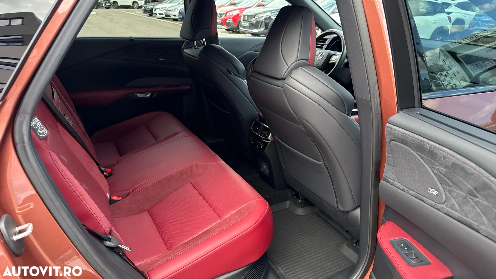 Lexus Seria RX - 9