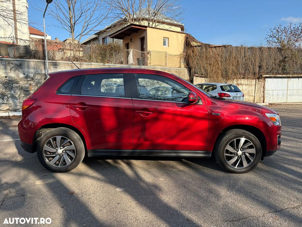 Mitsubishi ASX 1.8 DI-D 2WD Diamant Edition - 17