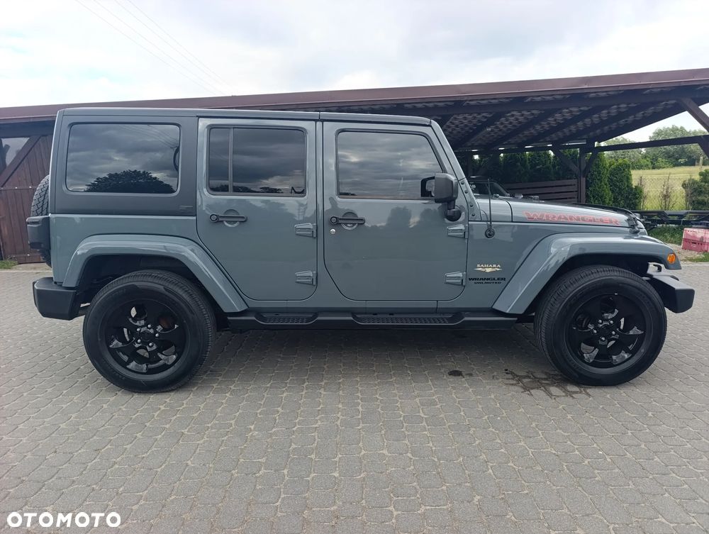 Jeep Wrangler 3.6 Unlim Sahara - 6