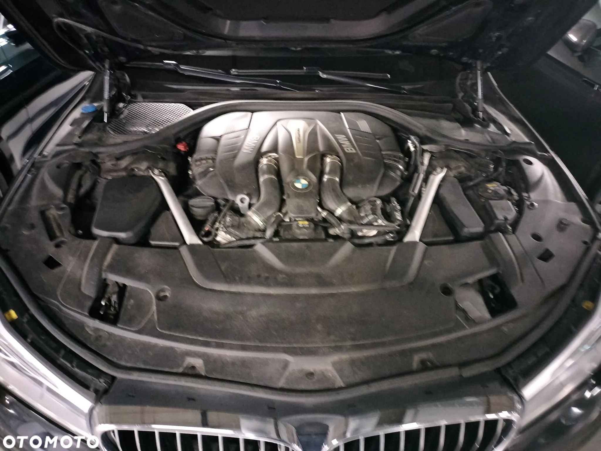 BMW Seria 7 - 9