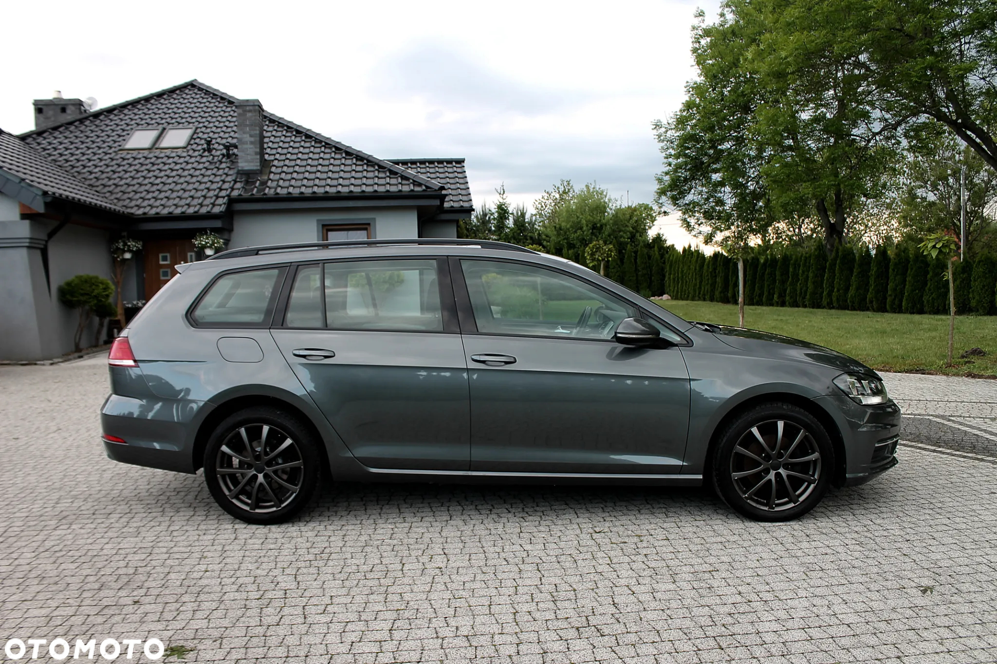 Volkswagen Golf VII 1.6 TDI BMT Highline - 26