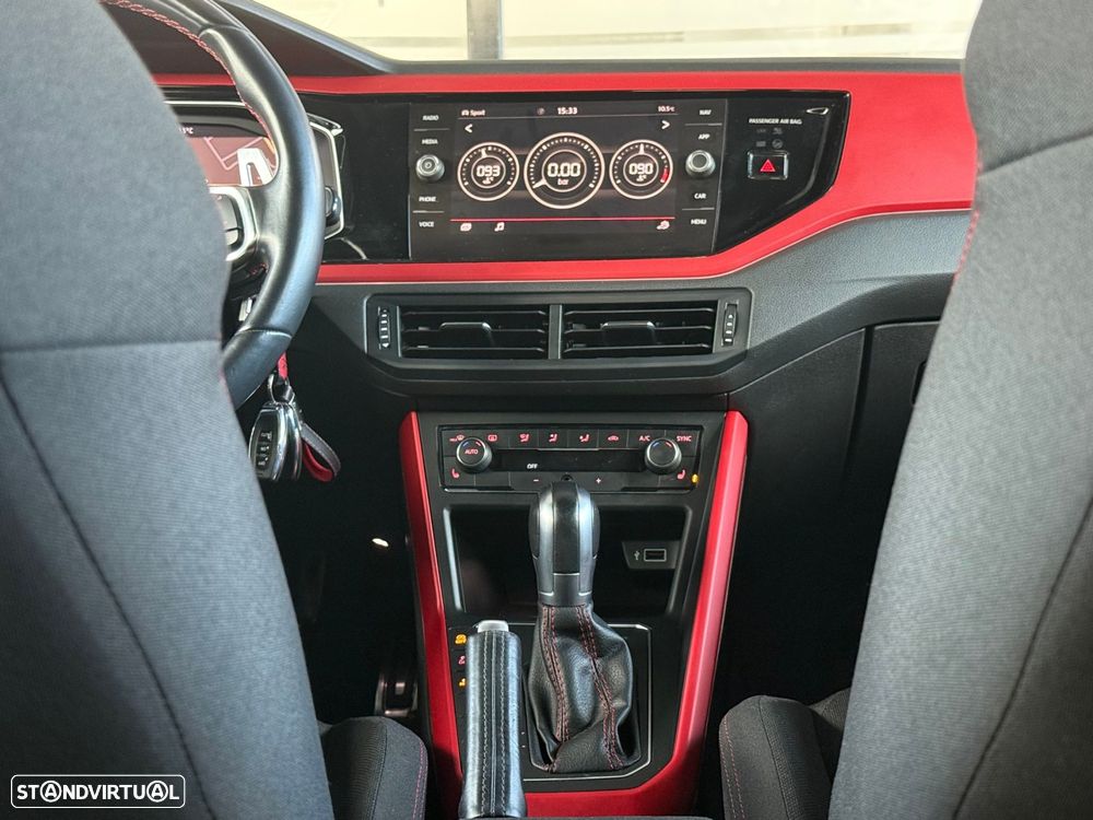 VW Polo 2.0 TSI GTI DSG - 44