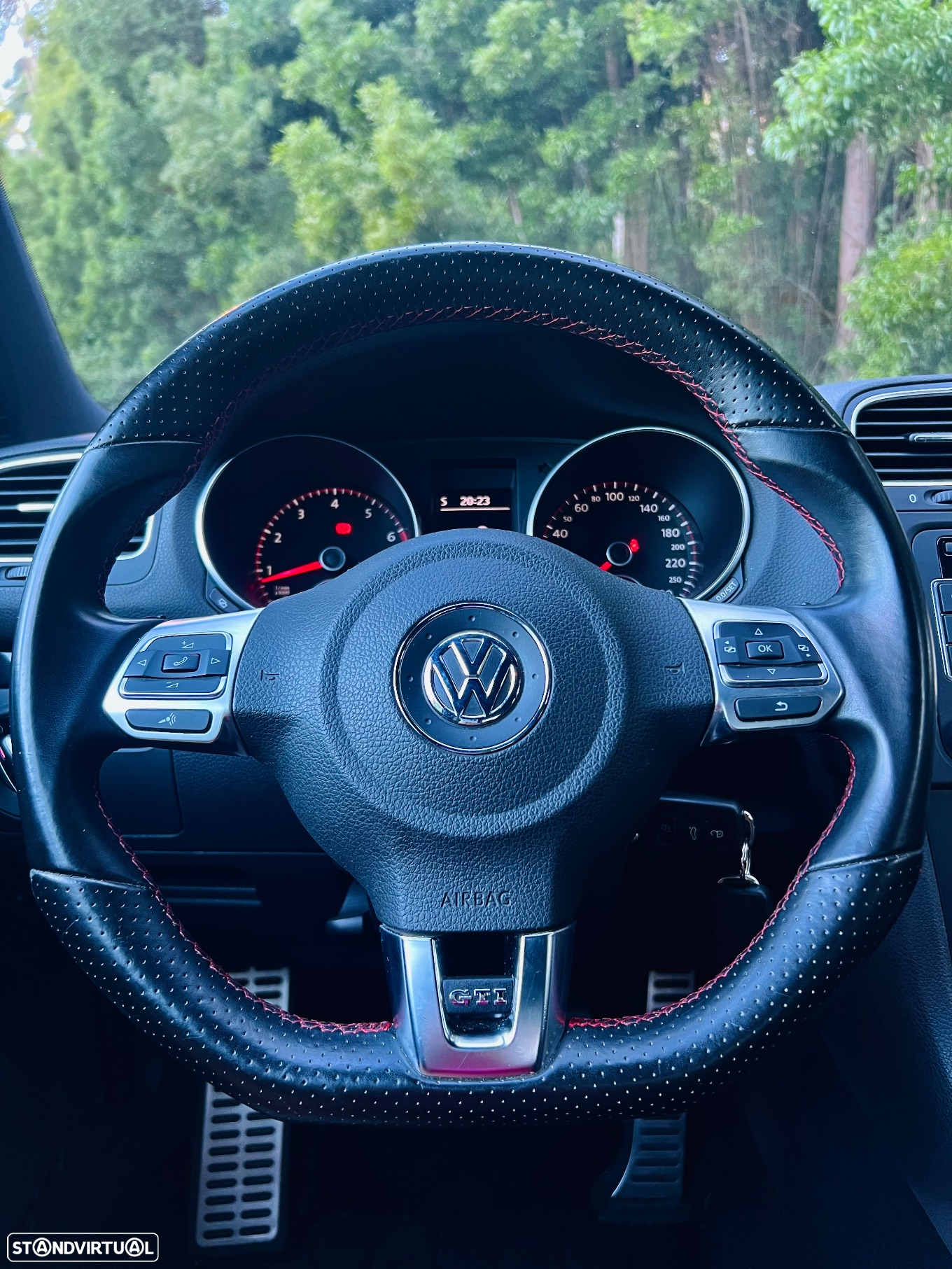 VW Golf 2.0 TSi GTI - 9