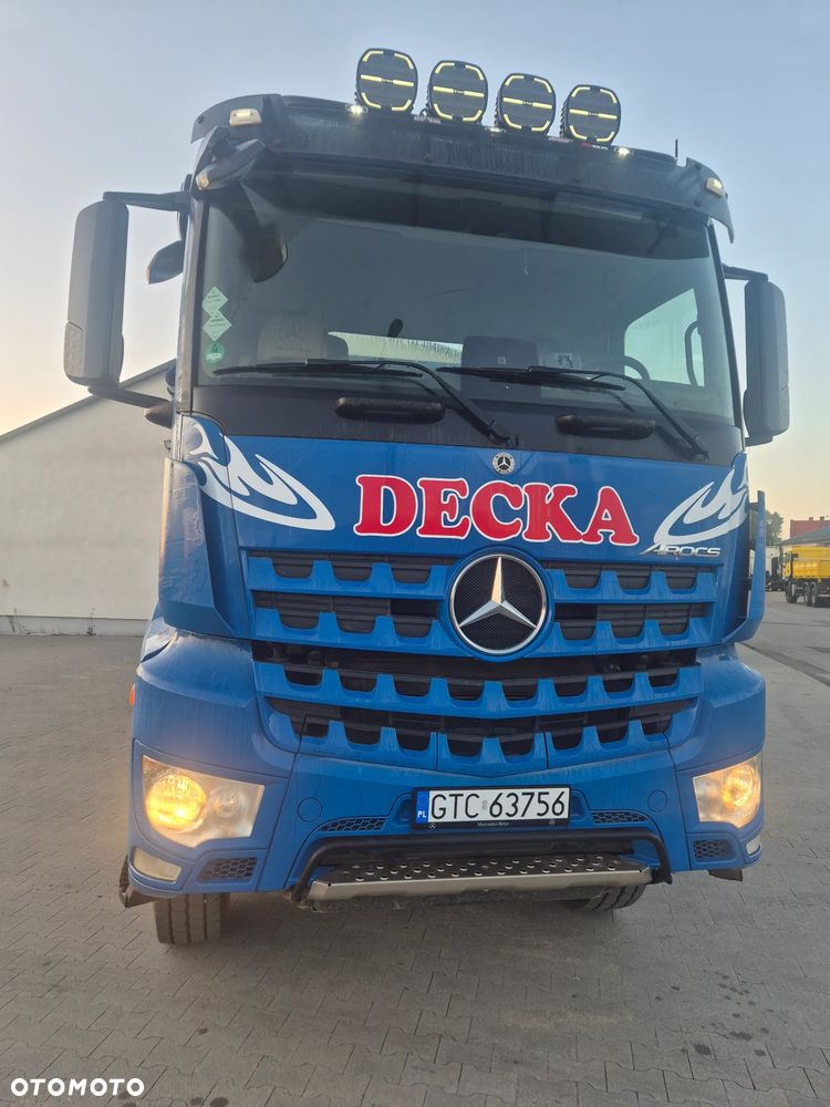 Mercedes-Benz Arocs - 2