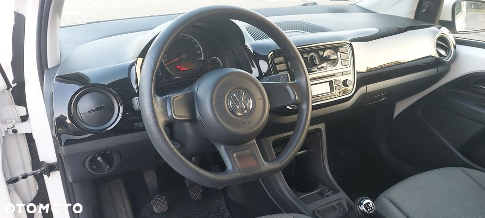 Volkswagen up! BlueMotion Technology move - 6