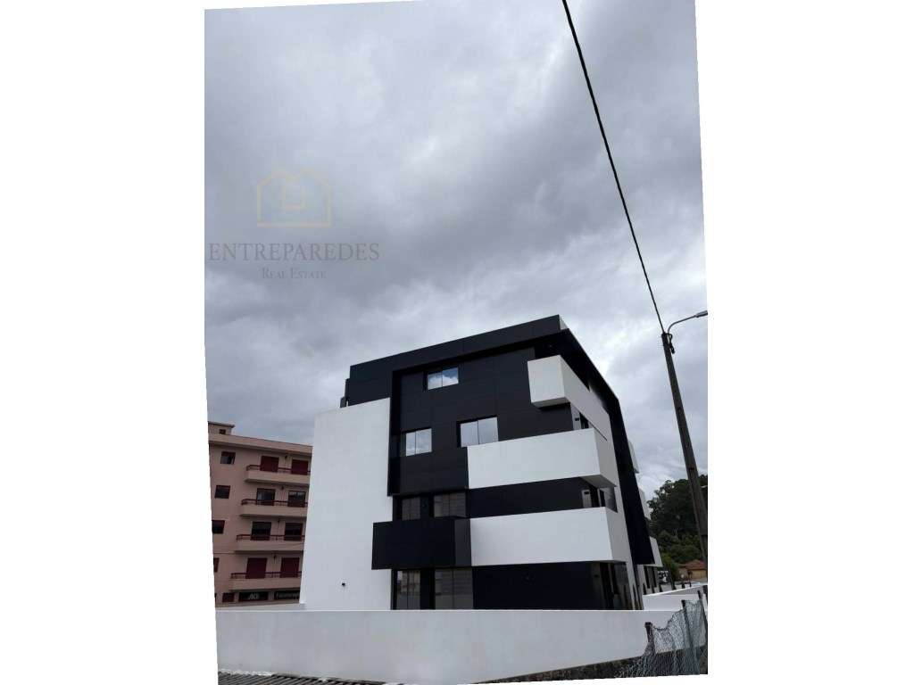 Apartamento T1 com ampla varanda para comprar em Gondomar - Porto |... - Grande imagem: 2/26