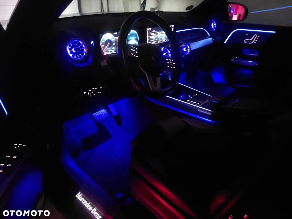 Mercedes-Benz GLB 200 d 8G-DCT AMG Line - 5