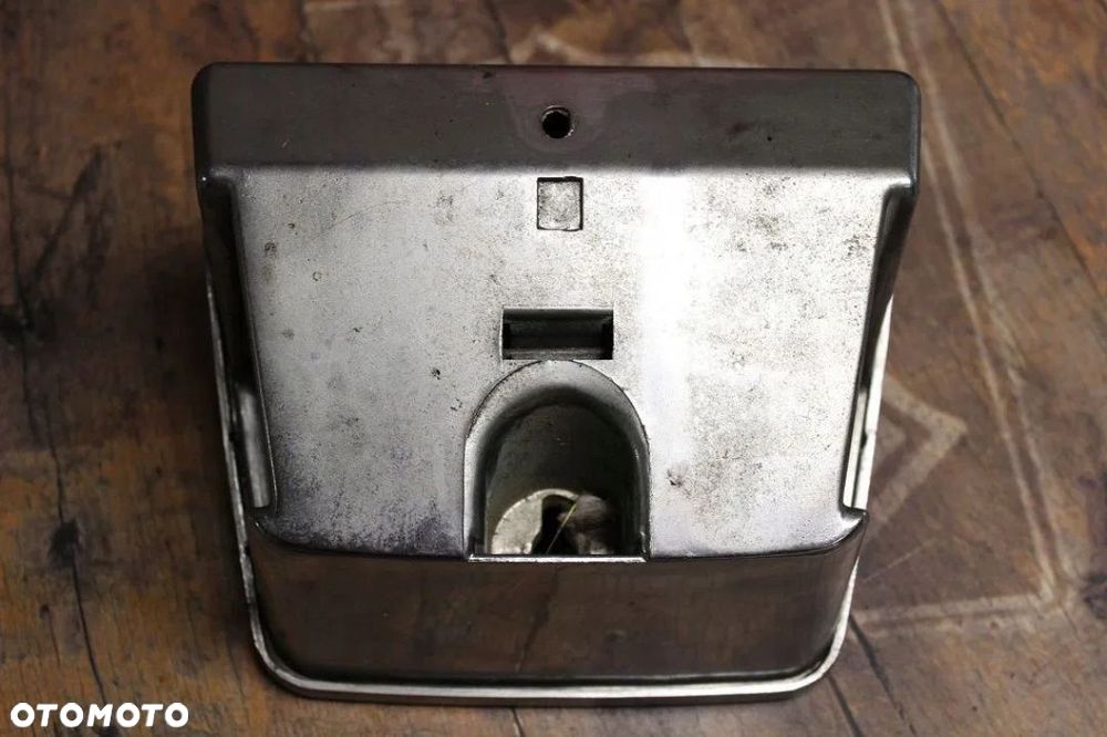 SCHOWEK NARZĘDZIOWY XV750 VIRAGO - 4