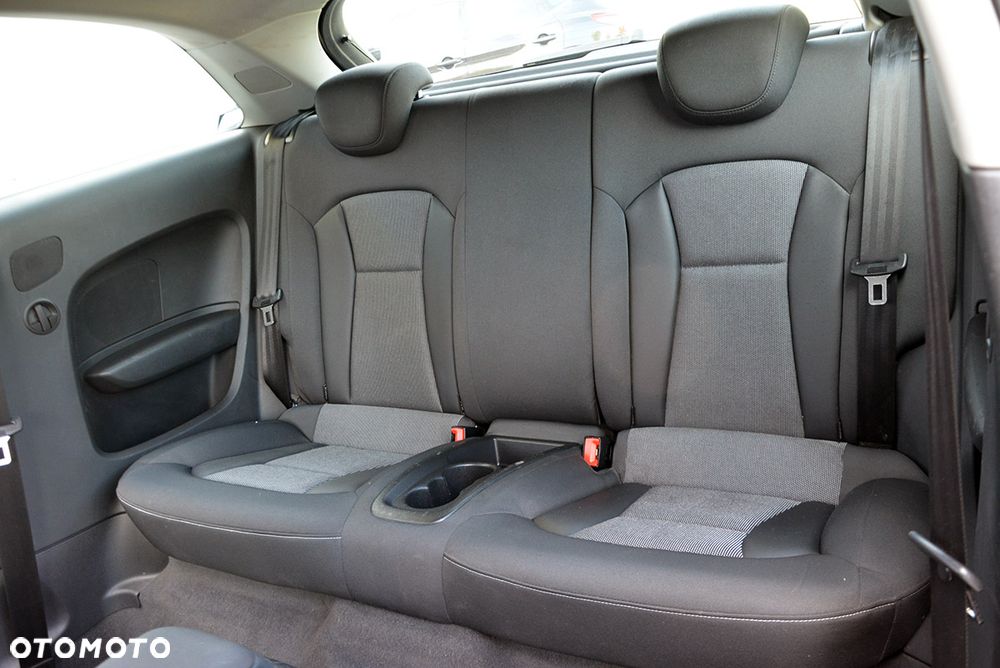 Audi A1 3-drzwiowe 1.4 TFSI S line Sportpaket - 16