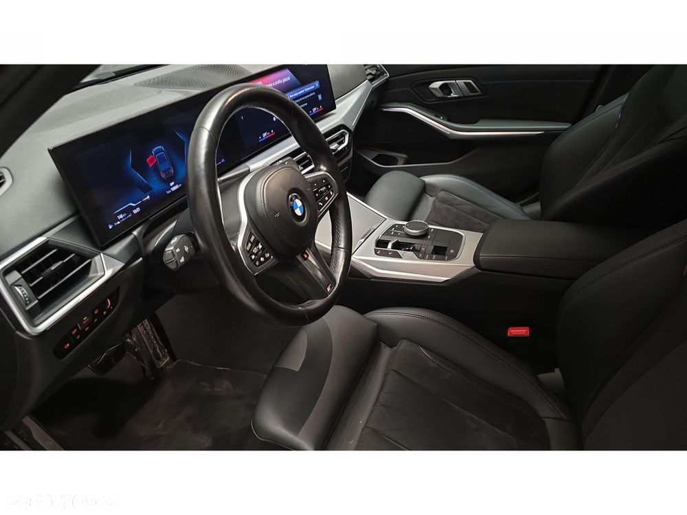 BMW Seria 3 320d xDrive mHEV M Sport - 16