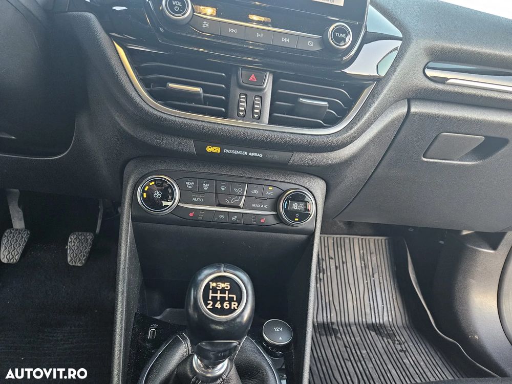 Ford Fiesta 1.0 EcoBoost Titanium - 10