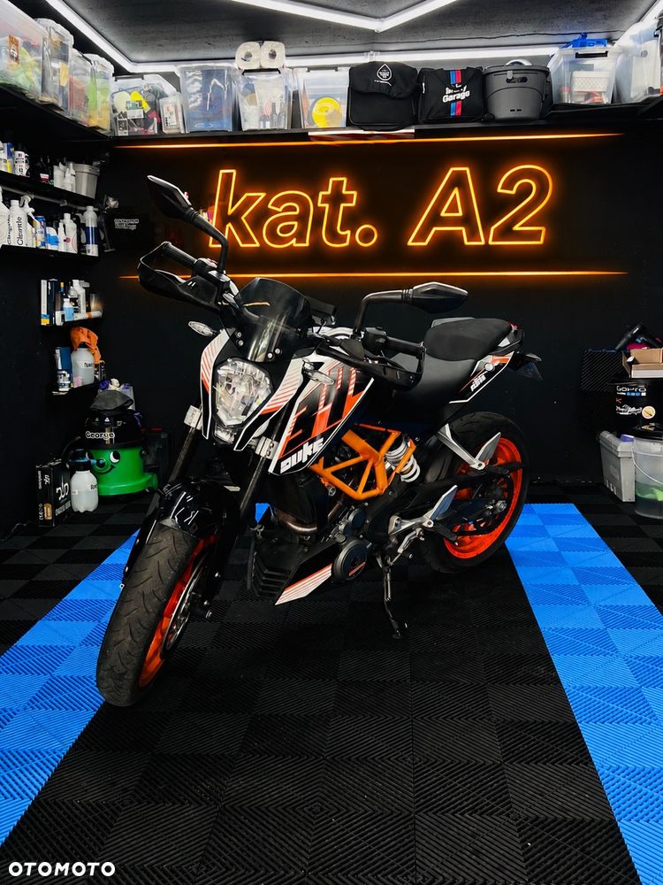 KTM Duke 390 - 1