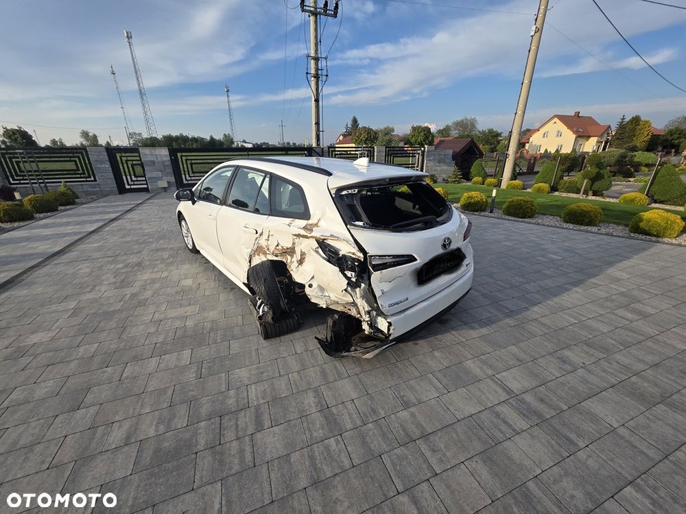 Toyota Corolla 1.8 Hybrid Comfort - 6