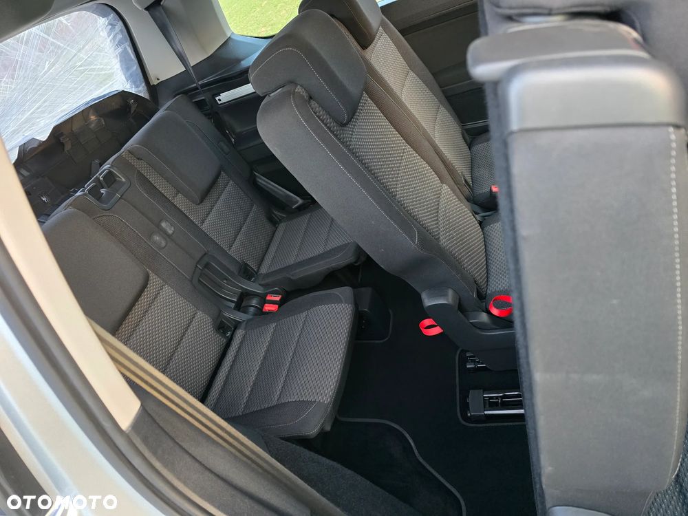 Volkswagen Touran 1.5 TSI EVO Comfortline - 13