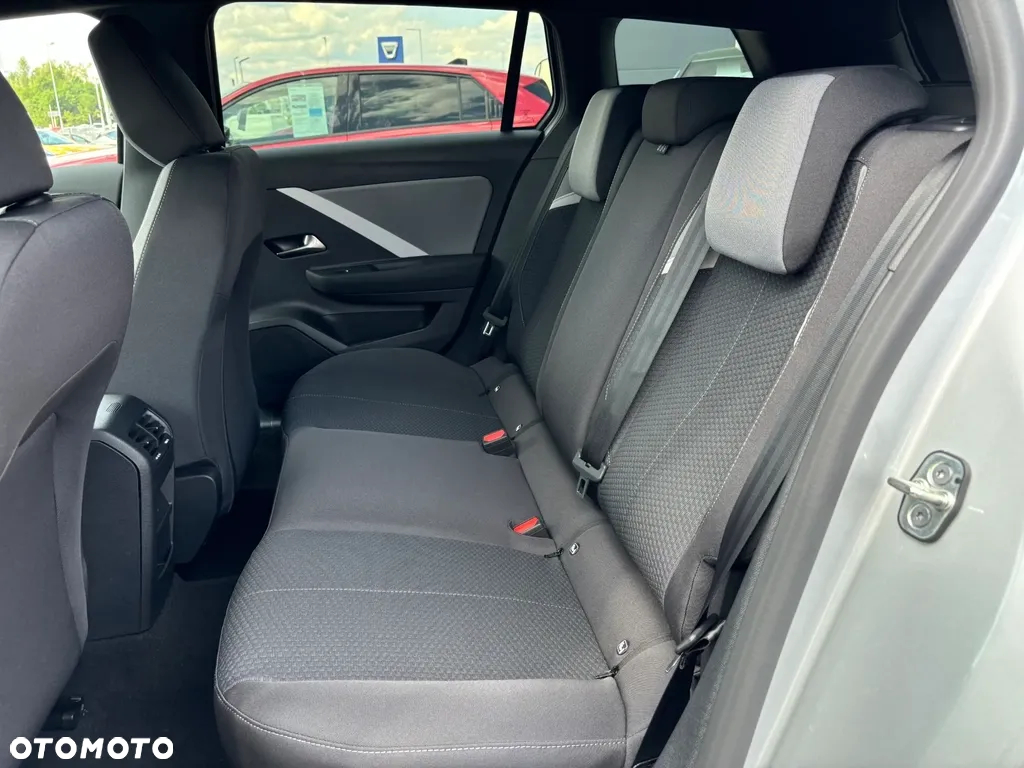 Opel Astra - 10