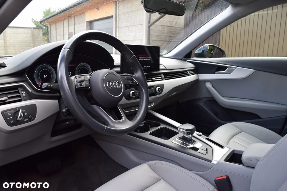 Audi A4 Limousine - 15