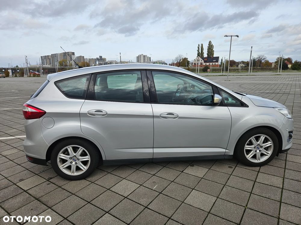 Ford C-MAX - 1