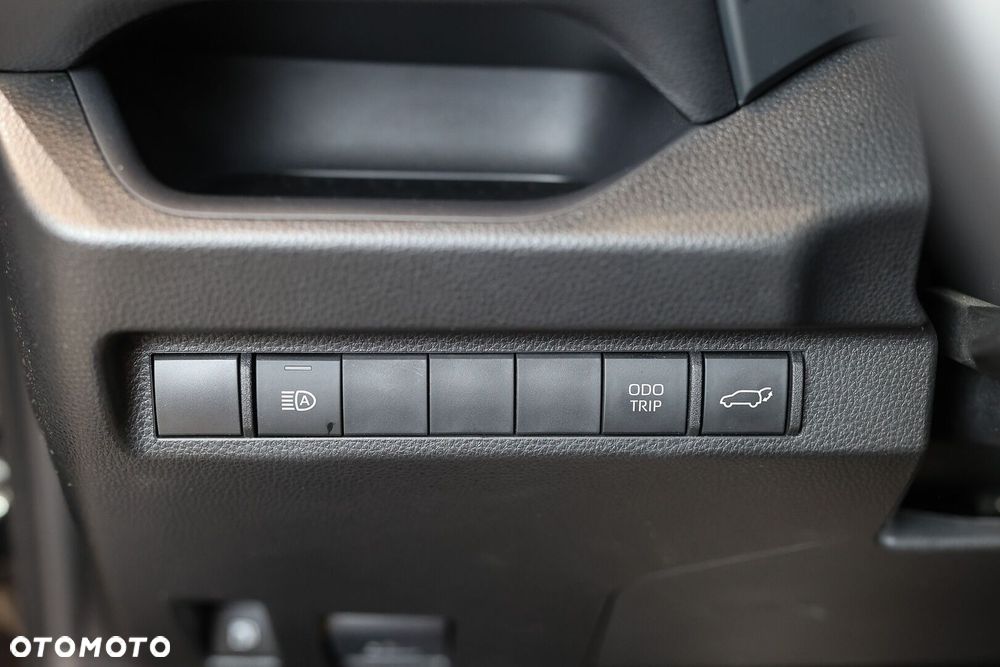 Toyota RAV4 - 23