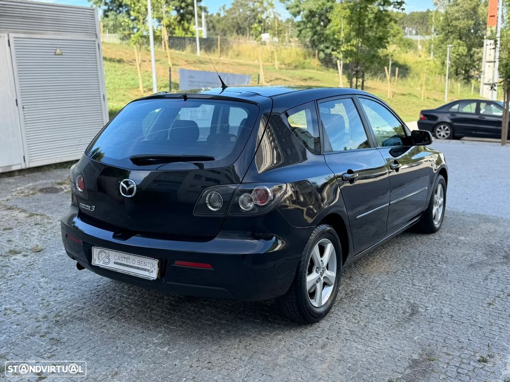 Mazda 3 Hatchback MZR 1.4 Exclusive - 3