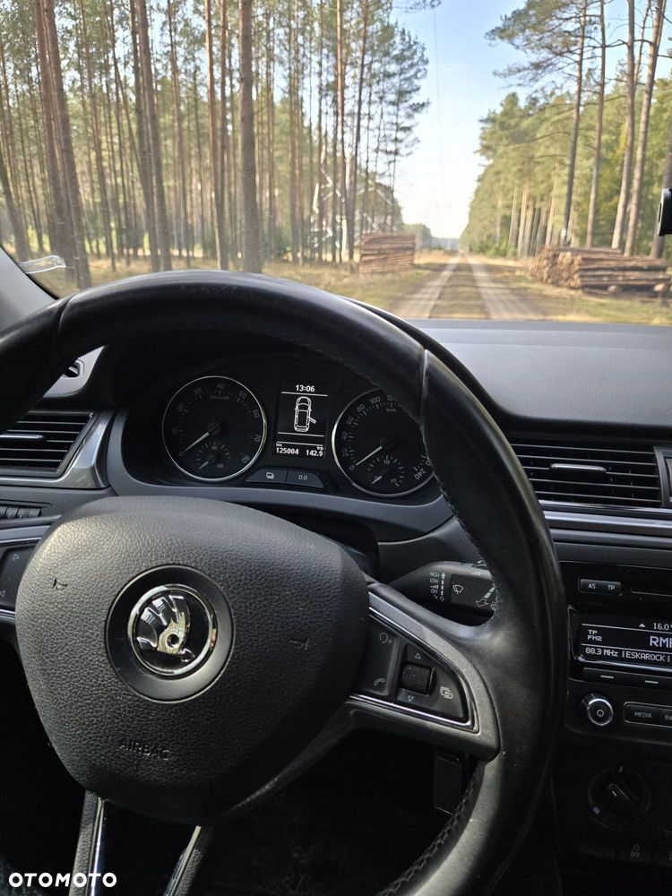 Skoda RAPID Spb 1.2 TSI Ambition Max - 7