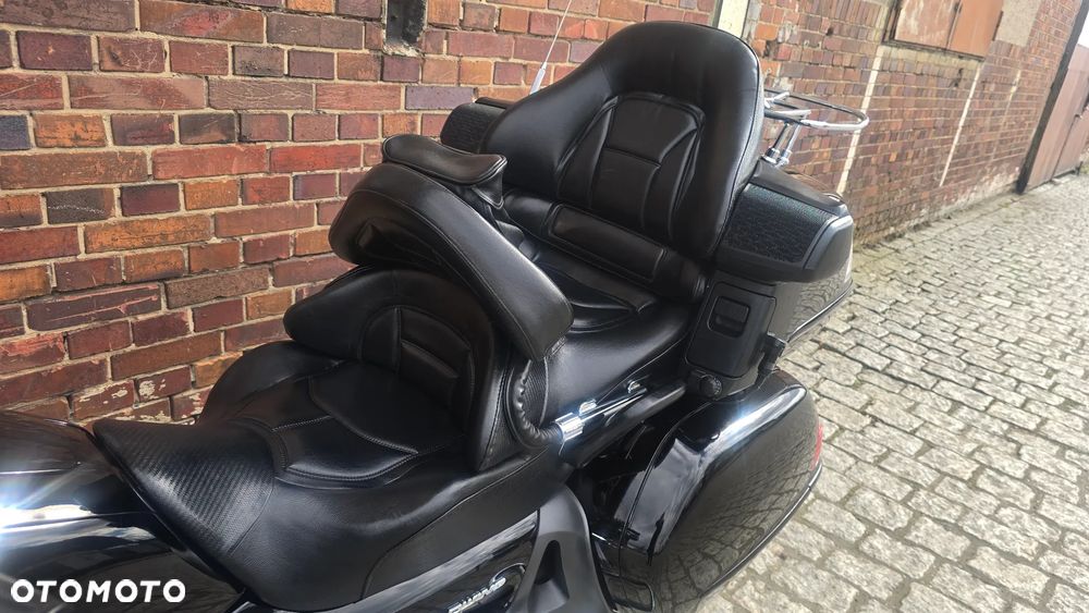 Honda GL - 16