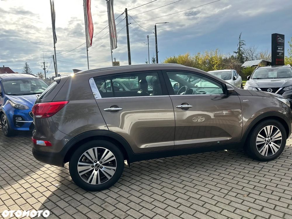 Kia Sportage 2.0 CRDI 184 4WD Automatik Spirit - 4