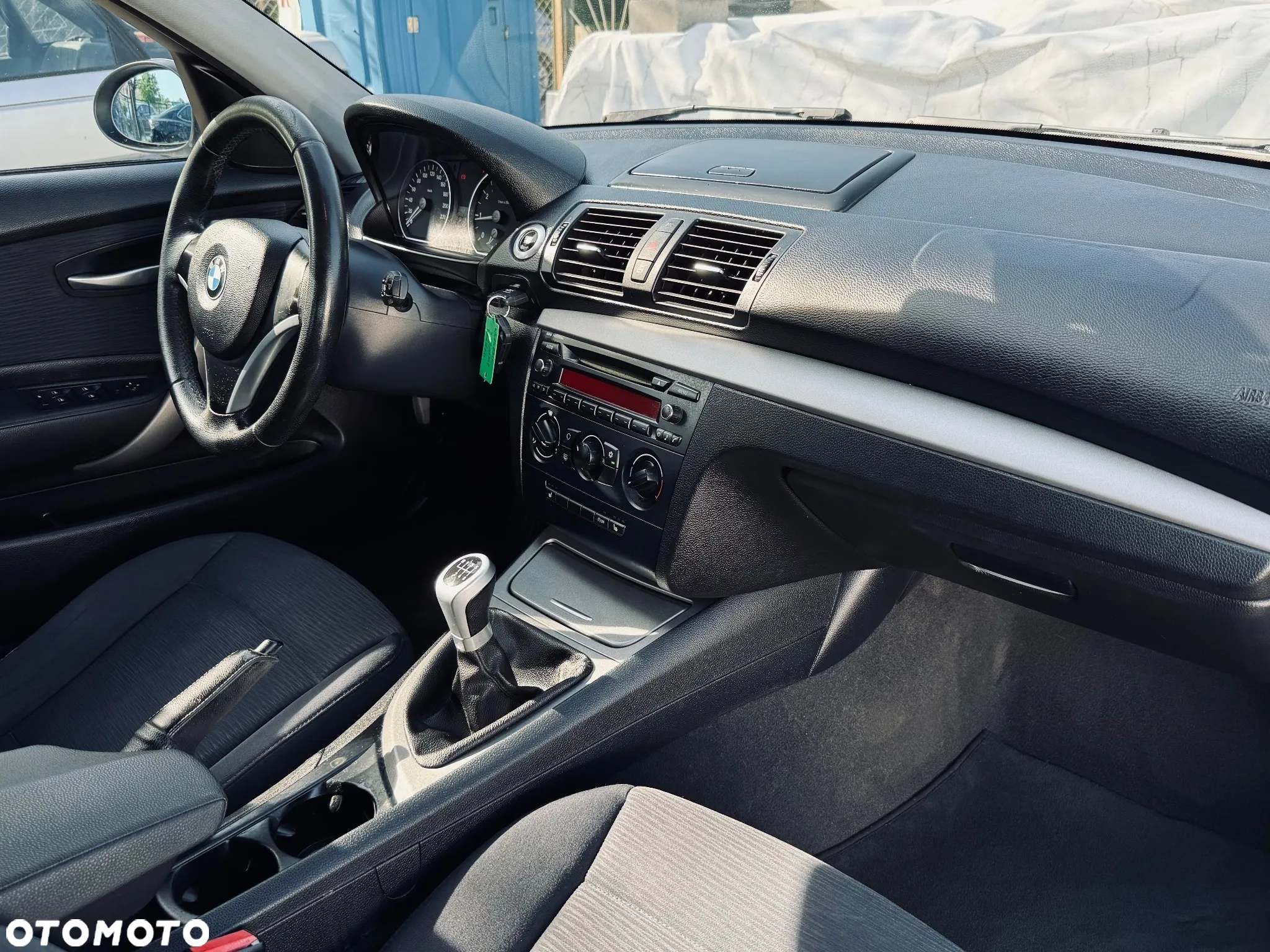 BMW Seria 1 116i - 12