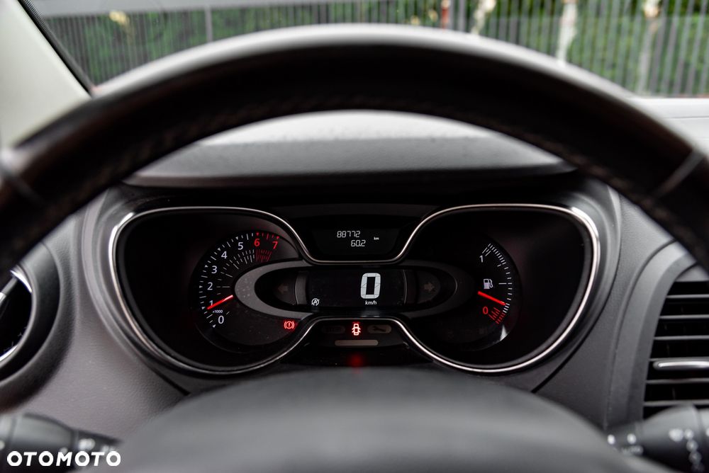 Renault Captur 1.0 TCe Zen - 30