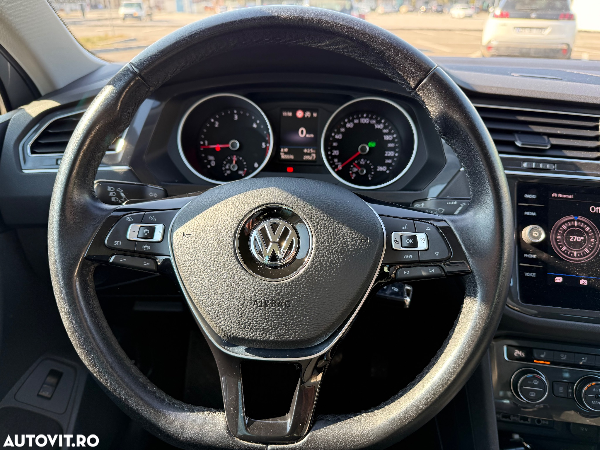 Volkswagen Tiguan 2.0 TDI SCR 4MOTION (BlueMotion Techn.) DSG Highline - 14