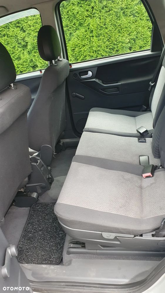 Opel Meriva 1.6 (Essentia) - 8