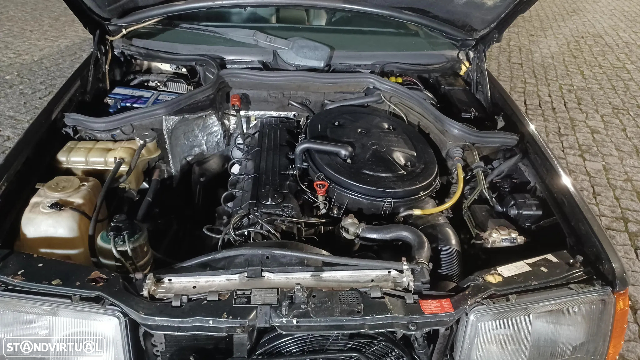 Mercedes-Benz E 280 - 14