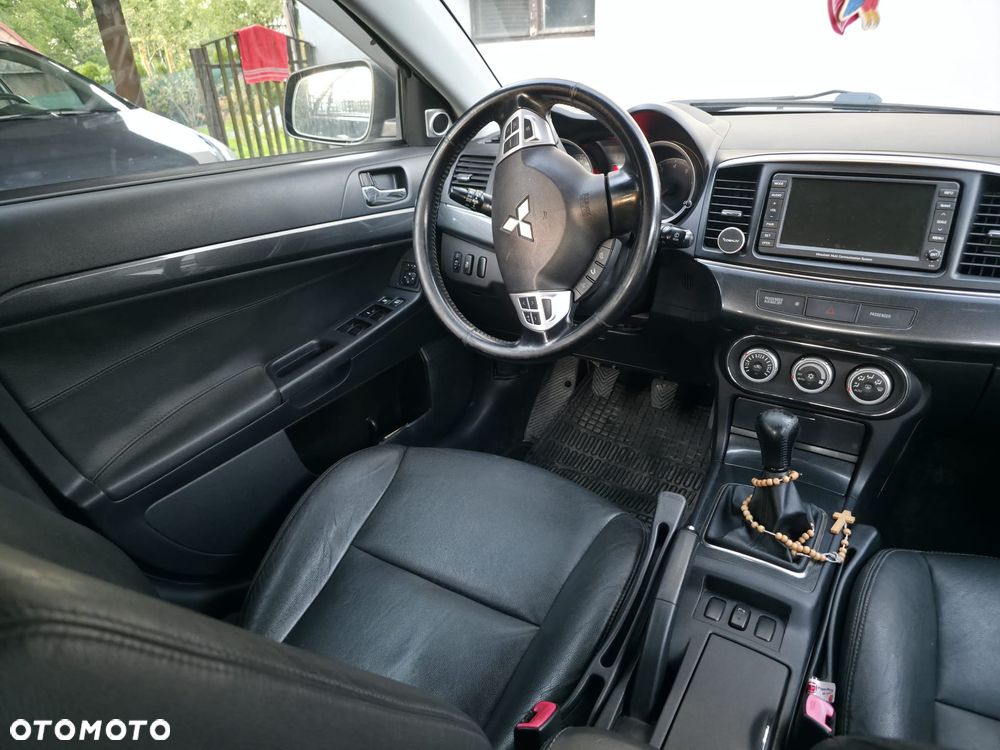 Mitsubishi Lancer - 21