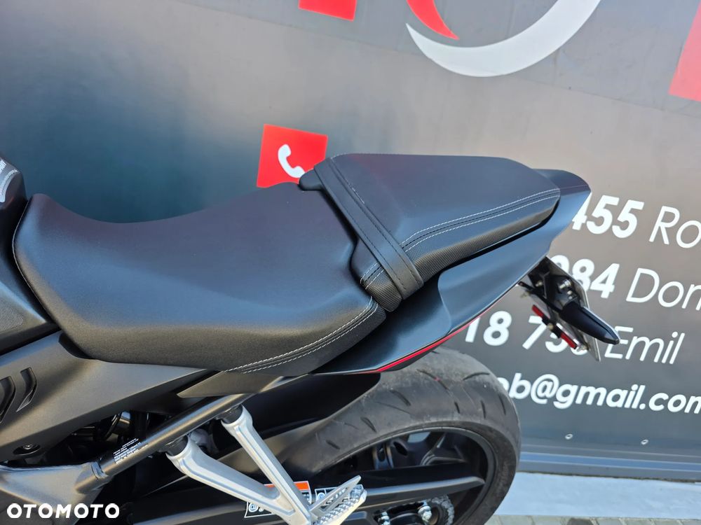 Honda CBR - 17