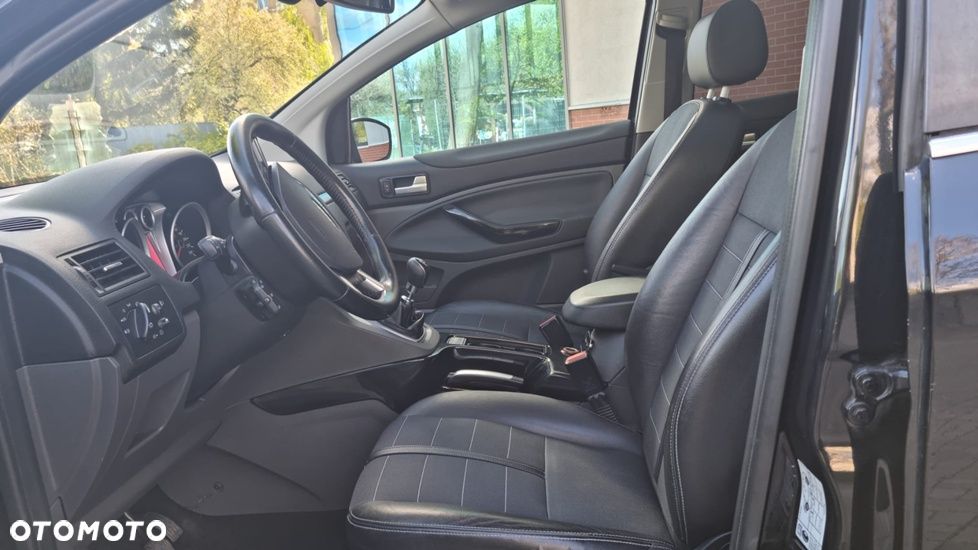 Ford Kuga 2.0 TDCi 4x4 Individual - 12