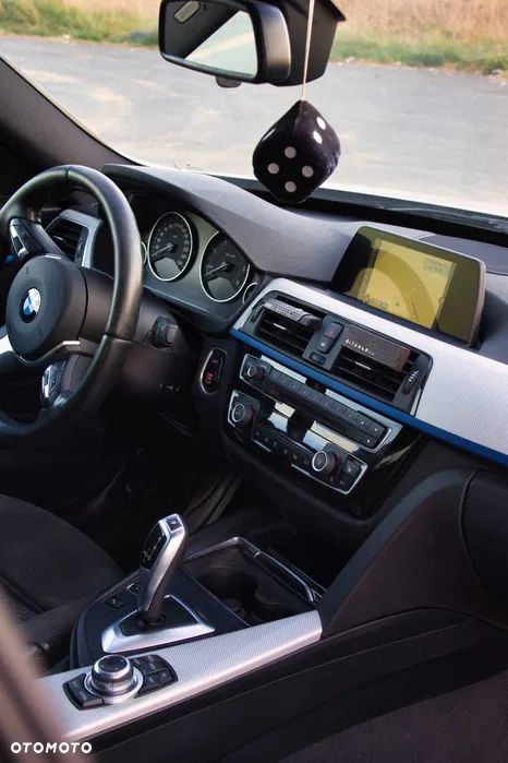 BMW Seria 3 318d M Sport - 6