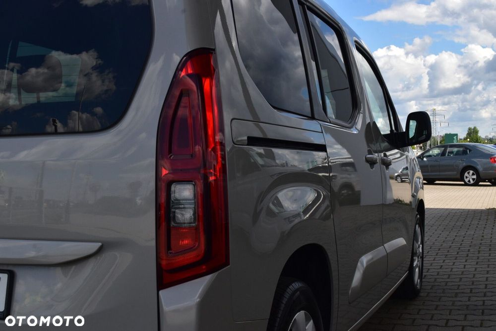 Opel Combo - 38