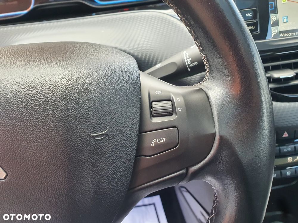 Peugeot 2008 PureTech 110 Stop&Start Allure - 20