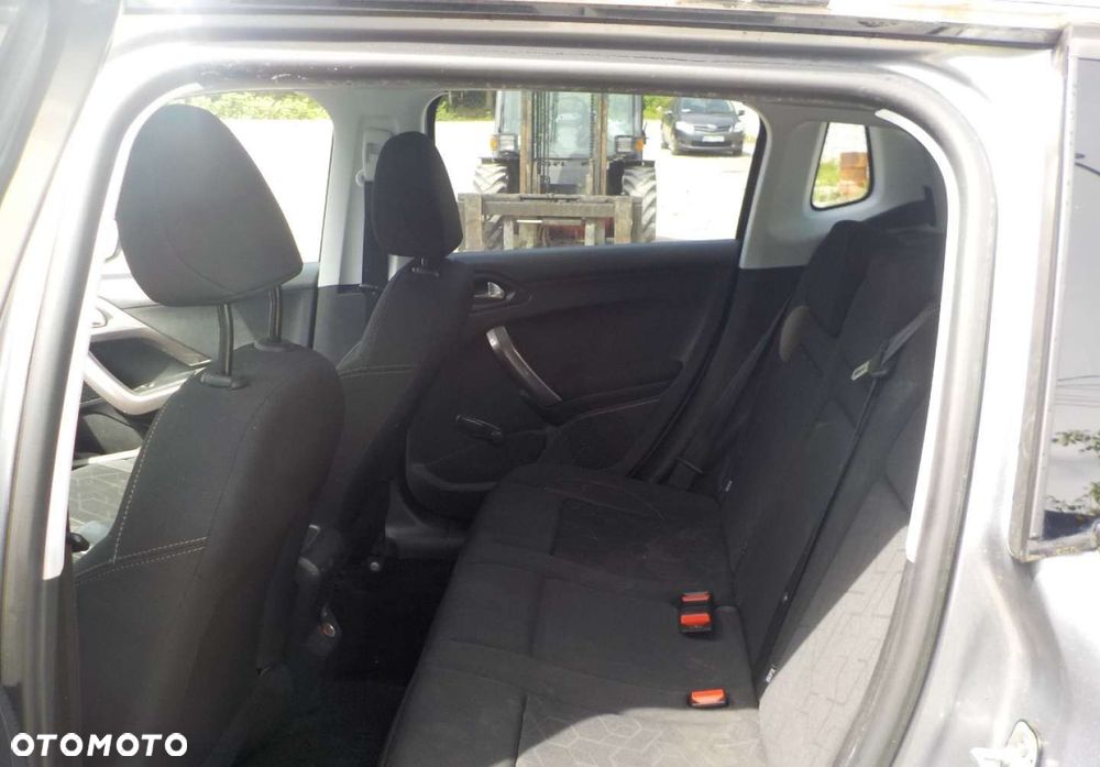 Peugeot 2008 - 17